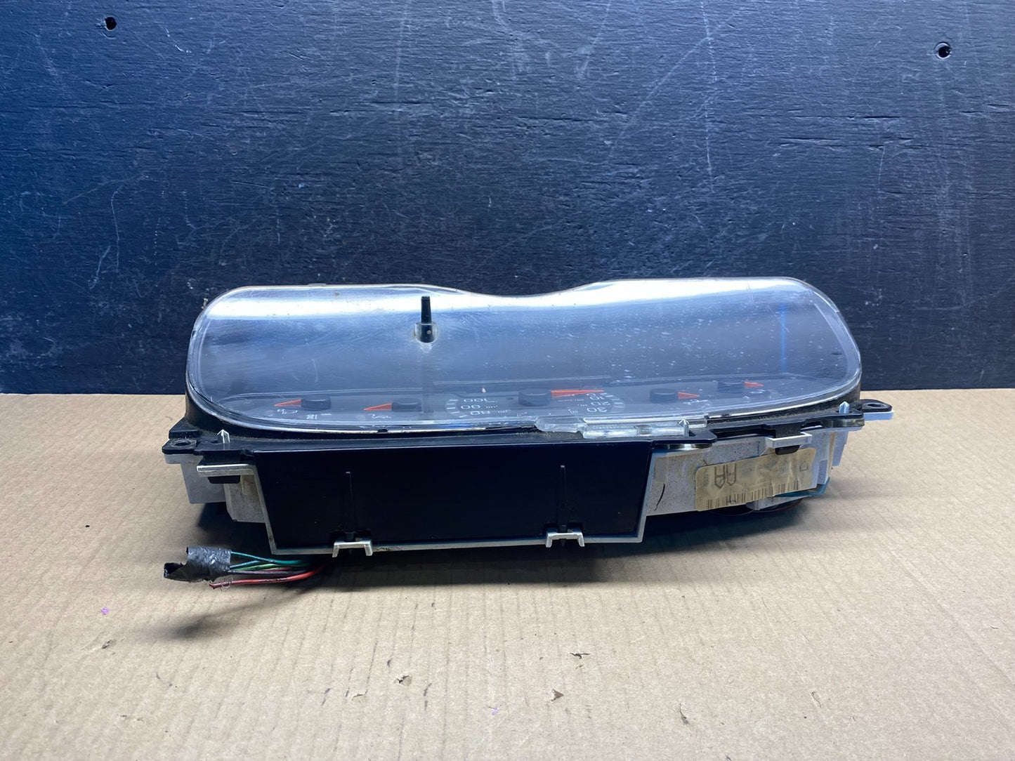 2000 - 2002 Ford Econoline E250 E350 Van Speedometer Instrument Cluster AG3920 D3