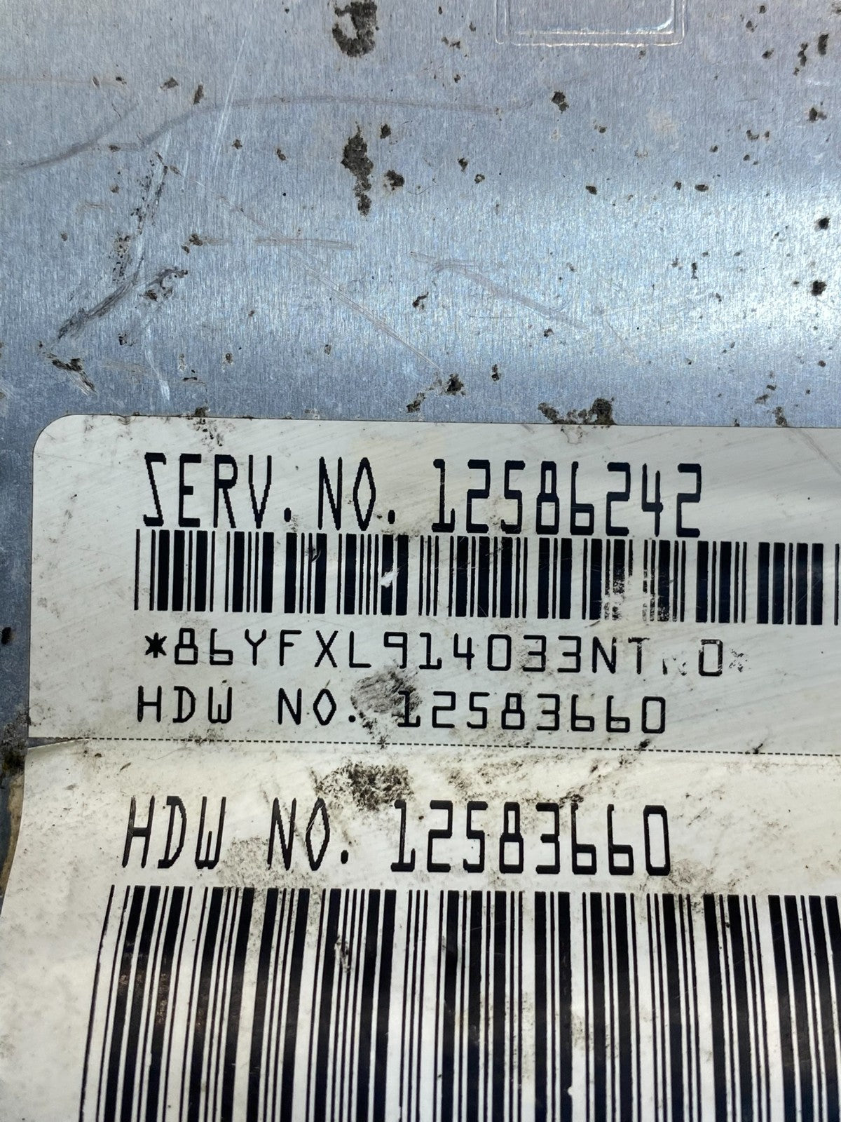 2004 GMC Envoy Silverado Engine Computer ECU ECM Module AE6229 DW2