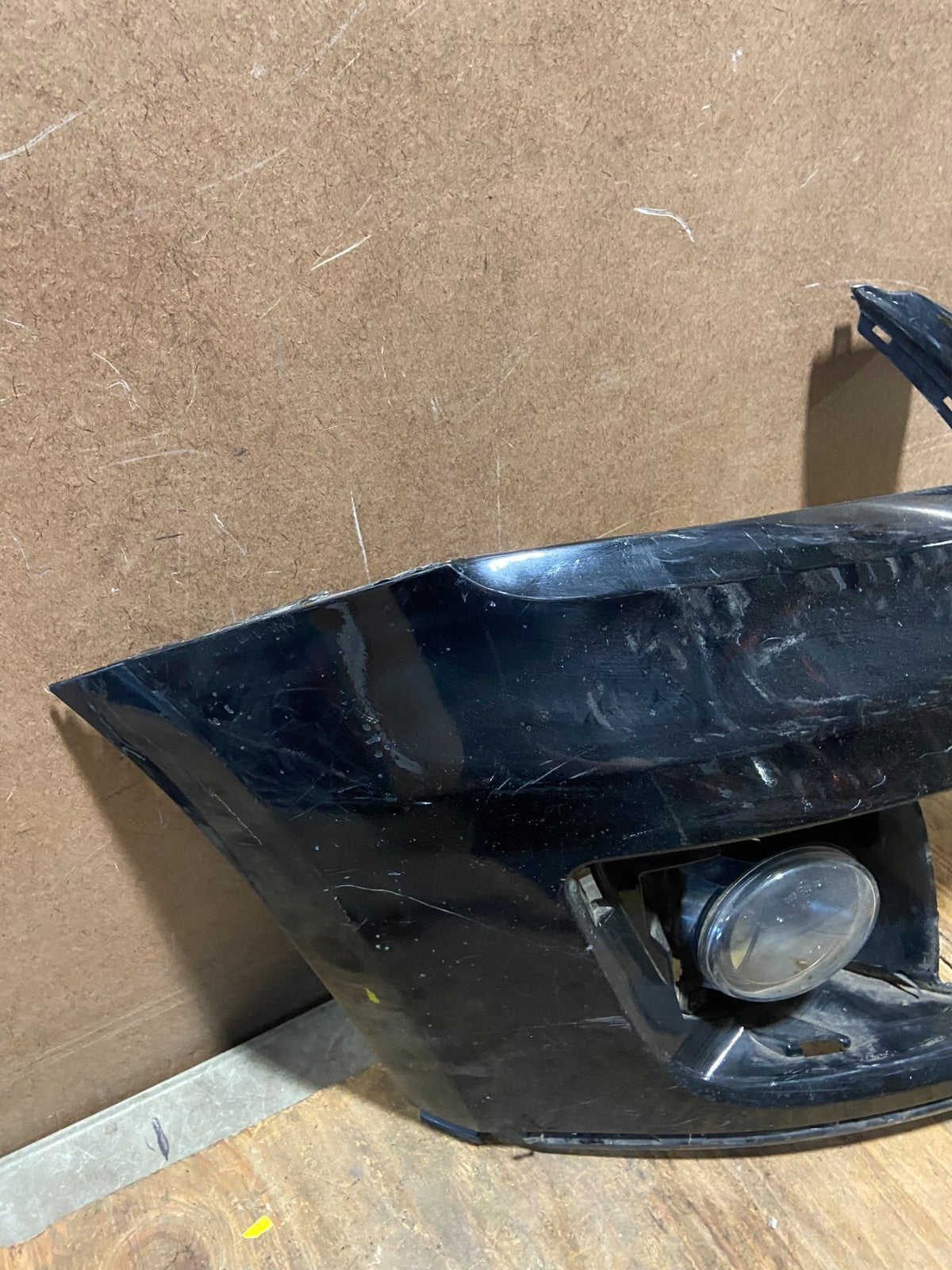 2009 to 2012 Audi Q5 Front Right Bumper Cover Ad04042