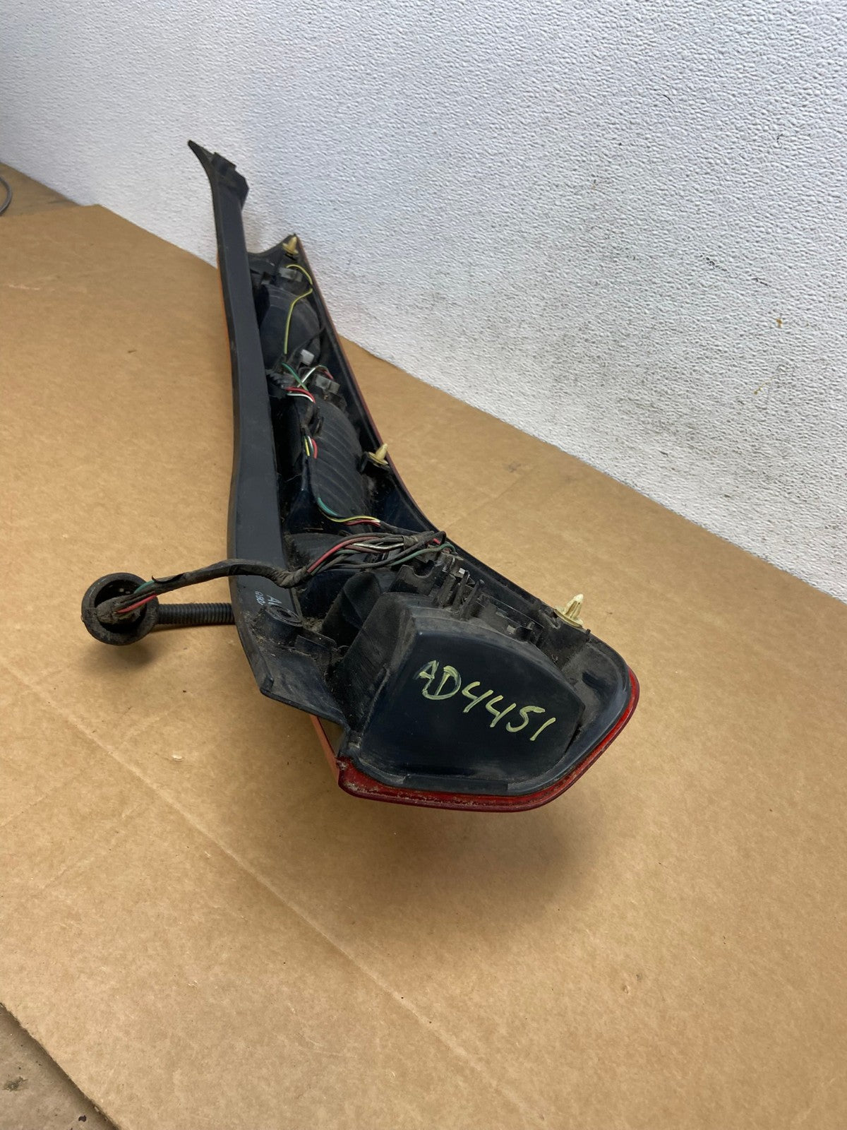 2002 2003 2004 Honda Crv Cr-v Left Driver Lh Tail Light AD4451 LK8