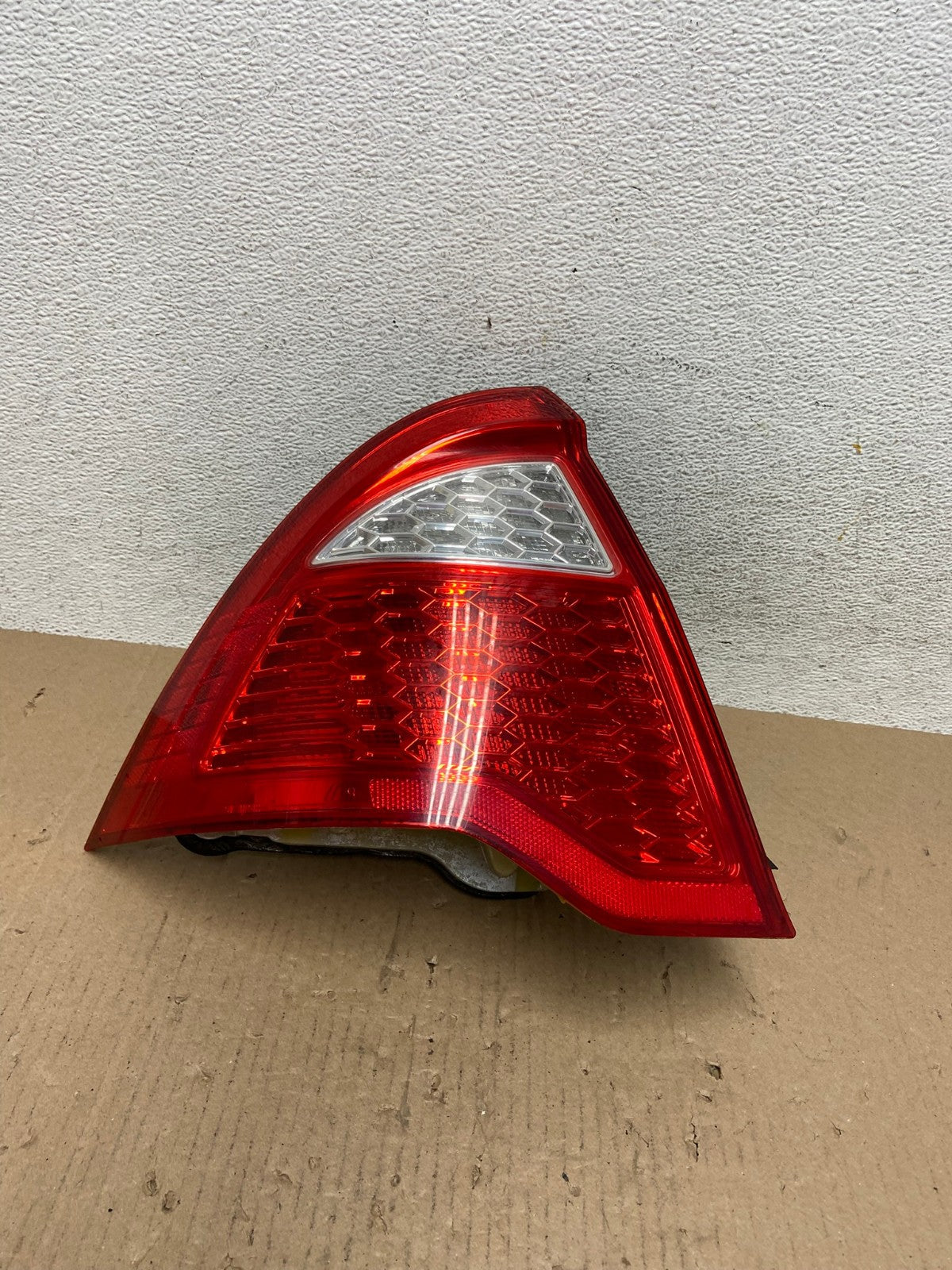 2010 2011 2012 Ford Fusion Left Driver LH Side Tail Light AE7320 LK0