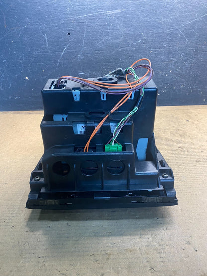 2003-2006 Volvo XC90 Center A/C Climate Control Radio Panel Bezel aa1835 DG5