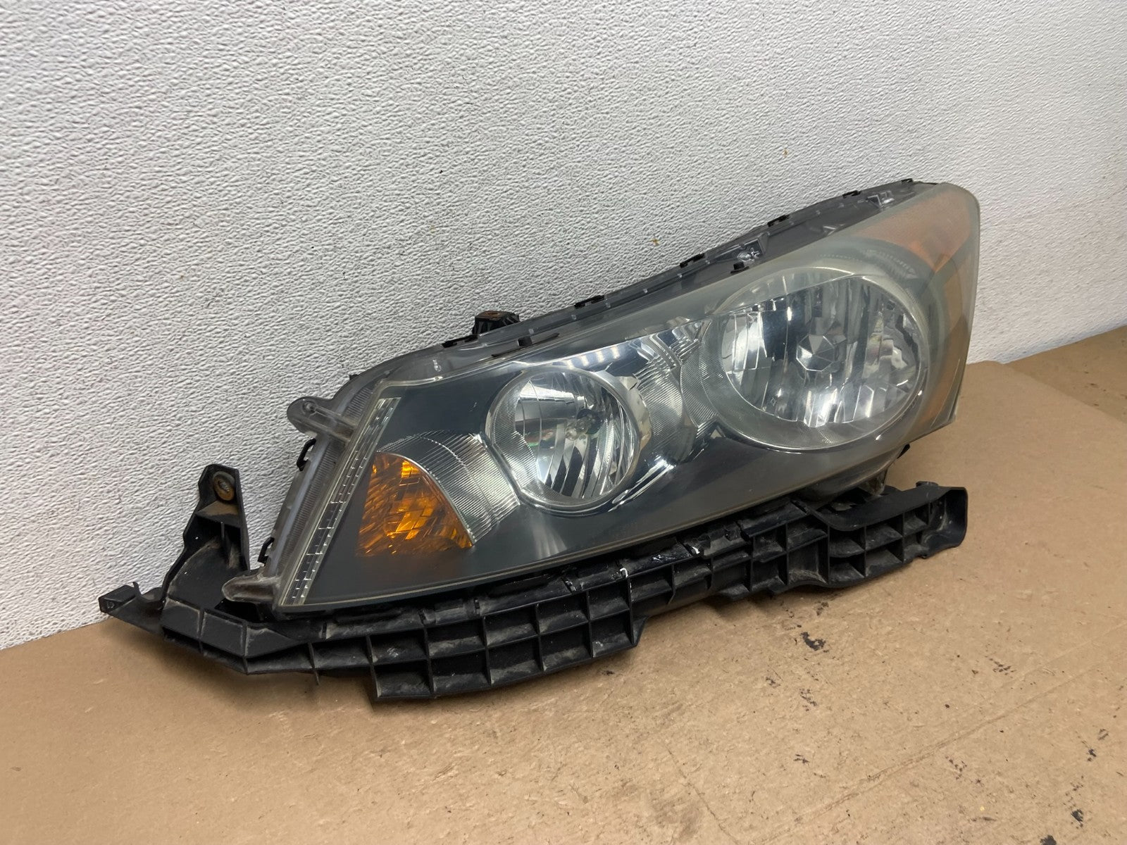 2008 to 2012 Honda Accord Sedan Headlight Left Driver Lh Side AF5008 DW2