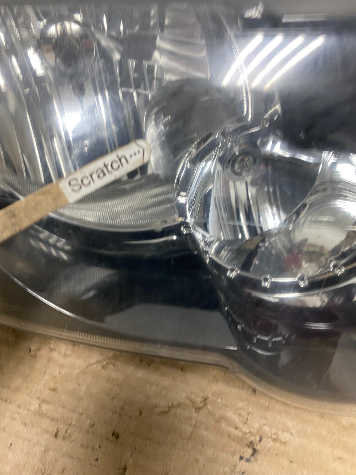 2004-2005 Land Rover Freelander Right Passenger Rh Halogen Headlight O2568 DW4