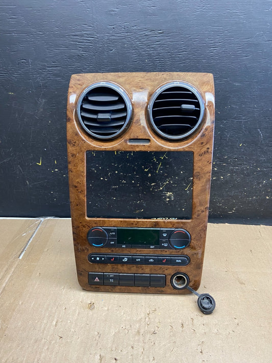 2008 to 2009 Ford Taurus X Climate Control Radio Bezel Trim ab2052 DG0