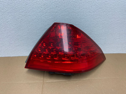 2006 - 2007 Honda Accord Right Passenger Side Tail light Oem AB8008 LK0
