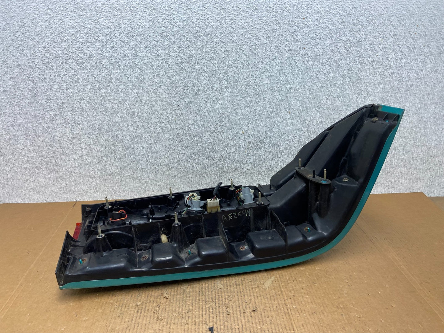 1990 to 1992 Ford Probe GT Left Driver LH Side Tail Light ae2699 DG8