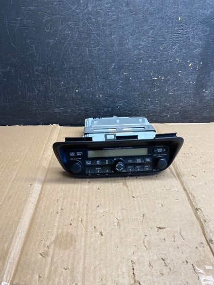 2005 to 2010 Honda Odyssey Am Fm Cd Player Radio Receiver ai2725 DG0