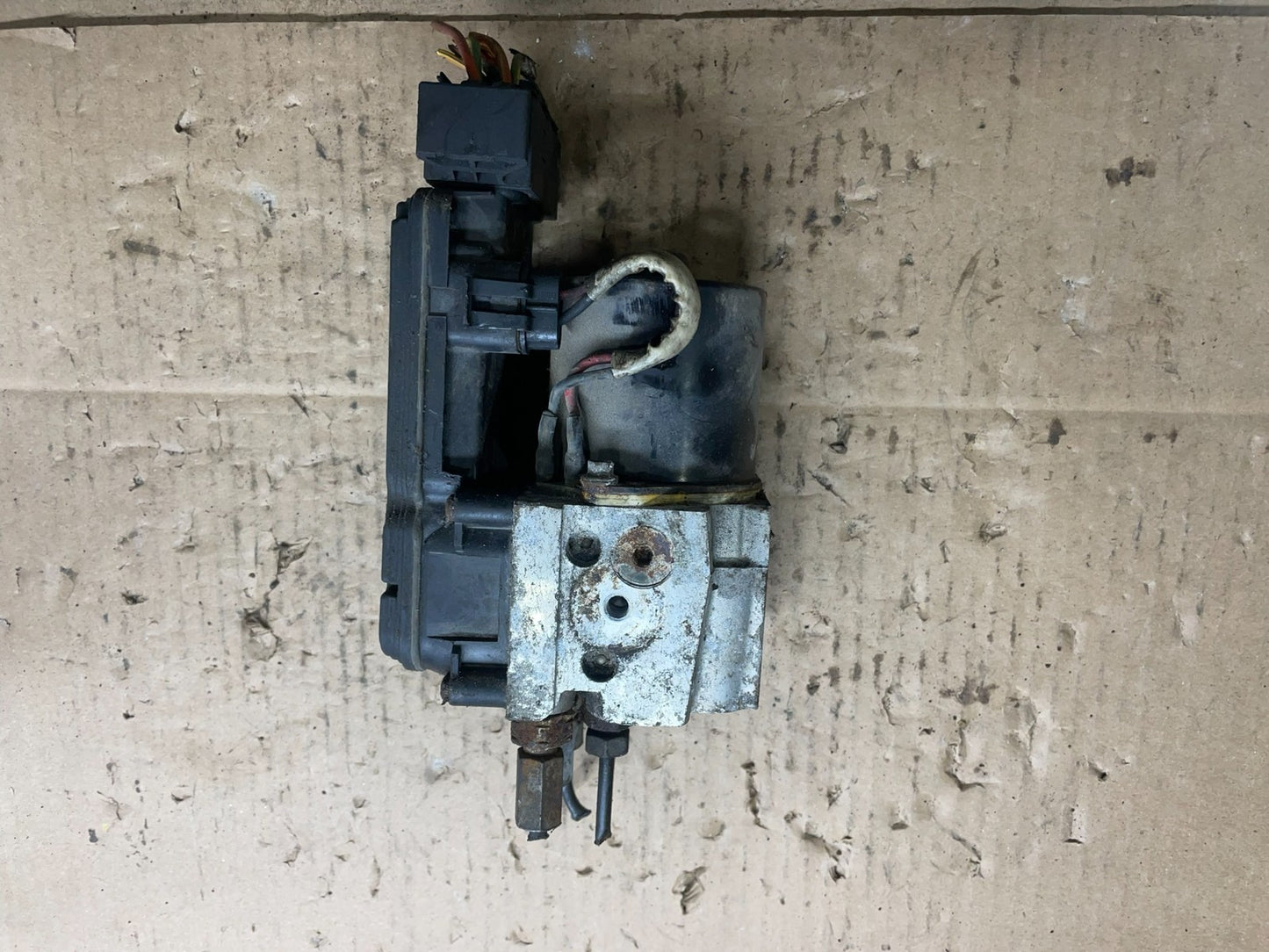 2004 - 2007 Ford E250 E350 Van ABS Anti Lock Brake Pump Module q1176 DG1