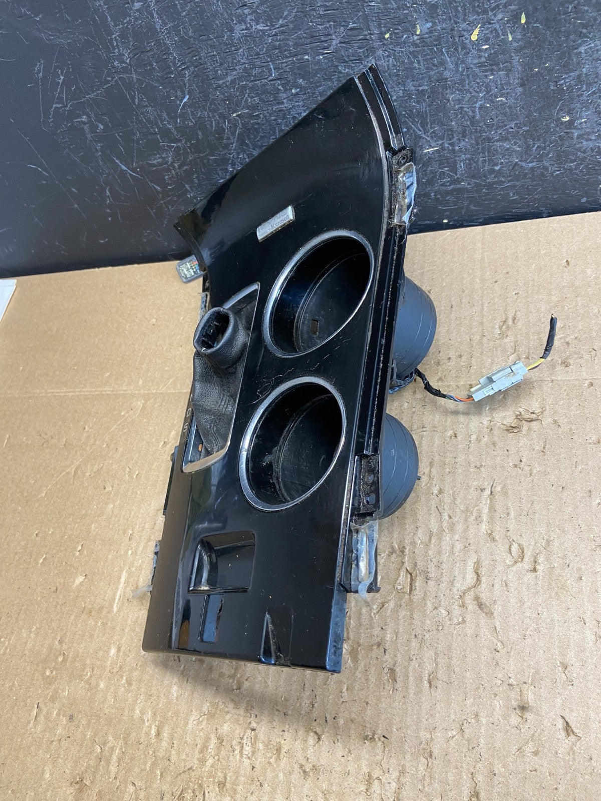 2011 - 2014 Ford Edge Center Console Cup Holder Shifter Bezel Trim ac9252 DG1