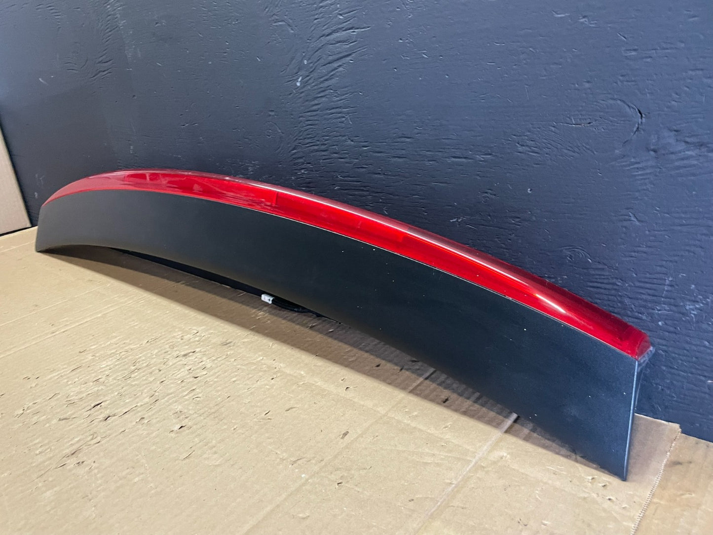 2012-2014 Honda Insight Rear Tailgate Spoiler 3rd Third Brake Light OEM AB3247DG2