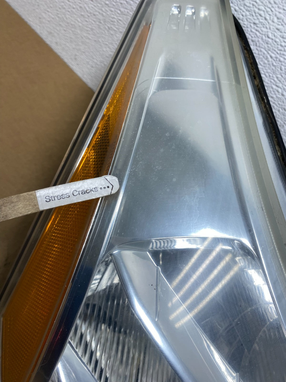 2008 2009 2010 2011 Ford Focus Right Passenger Rh Side Headlight AC1847 DW4