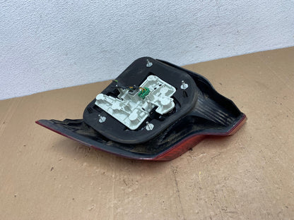2004 to 2007 Volvo S40 Left Driver LH Side Tail Light AC5941 LK4
