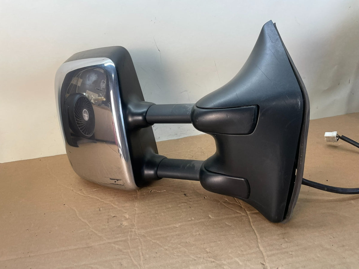 2004 to 2015 Nissan Titan SE Right Passenger View Door Mirror AG9882 DW1