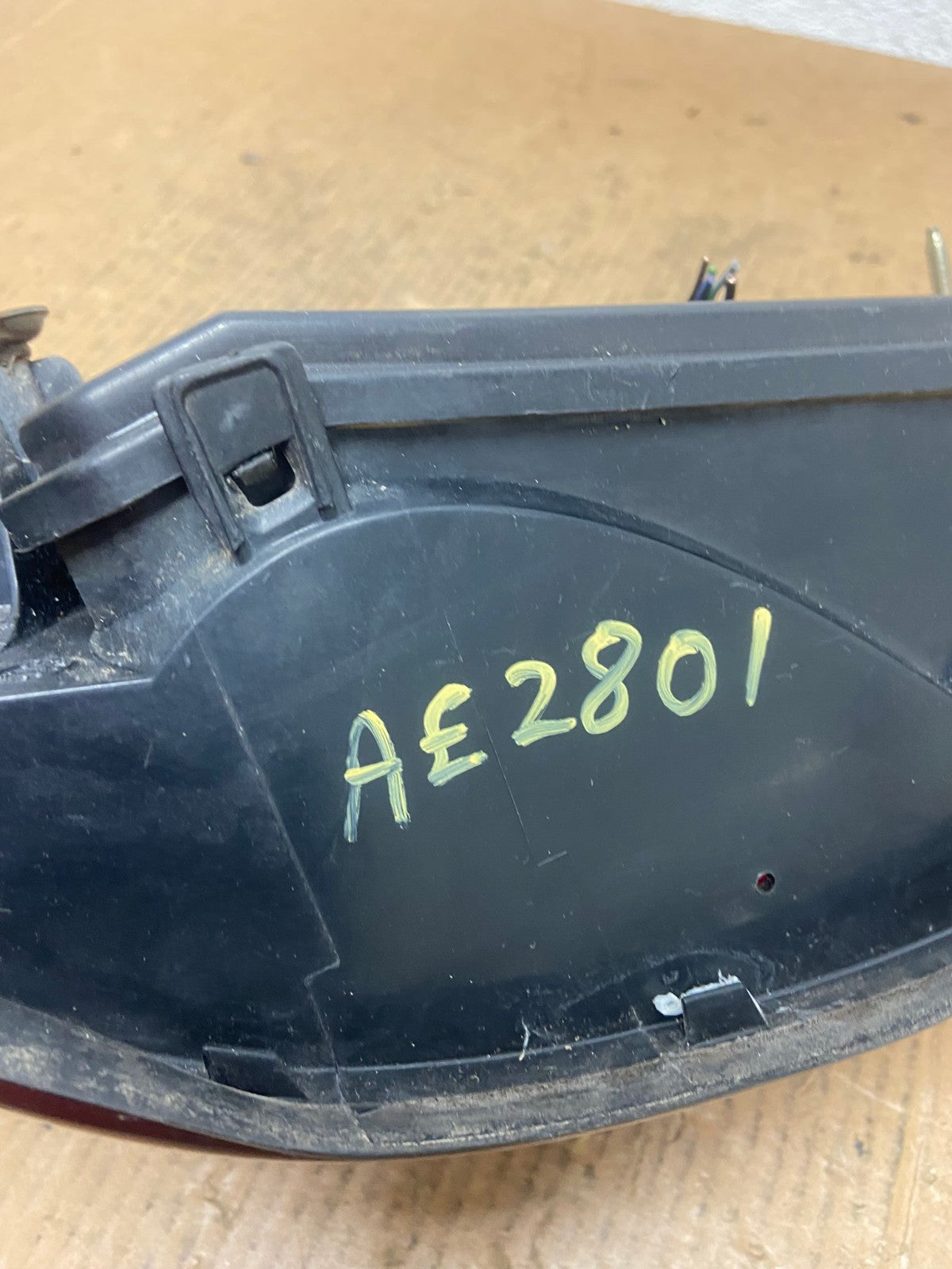 1997 to 2003 Chevrolet Malibu Passenger Right RH Side Tail Light AE2801 LK6