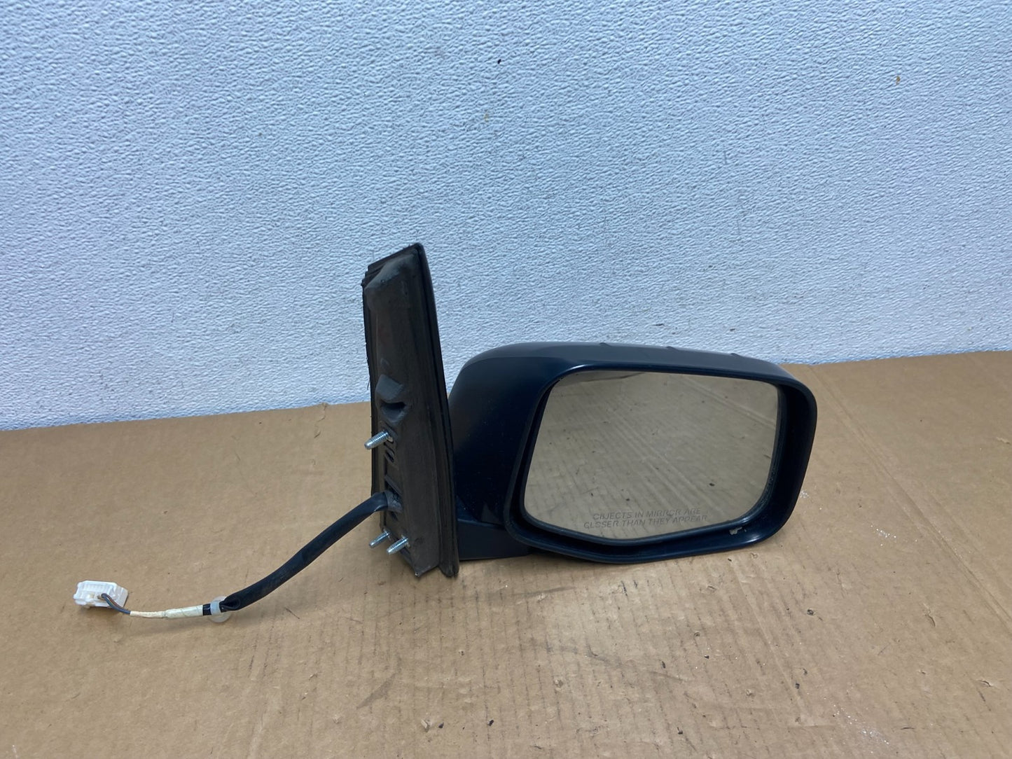 2011 to 2013 Honda Odyssey Right Passenger Door Mirrorr AC7571 DW4