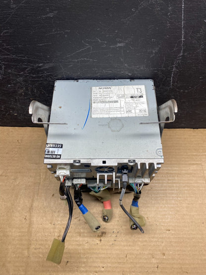 2013 2016 Nissan Pathfinder Radio AM/FM Receiver ad9832 DG3