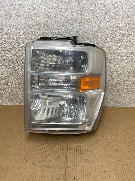 2008-2014 Ford Econoline E150 E250 E350 Left Driver LH Headlight OEM W3842 DW0