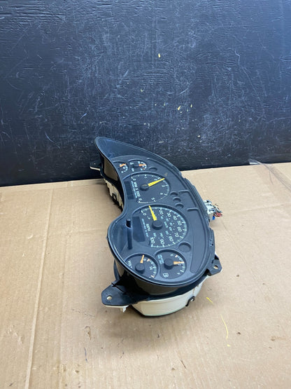 1999 2004 Chevrolet S10 Blazer Cluster Gauge Speedometer AD2135 DG2