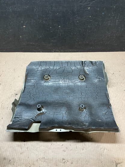 2001 to 2004 Cadillac Deville Seville Northstar Engine Motor Cover J3597 DG4