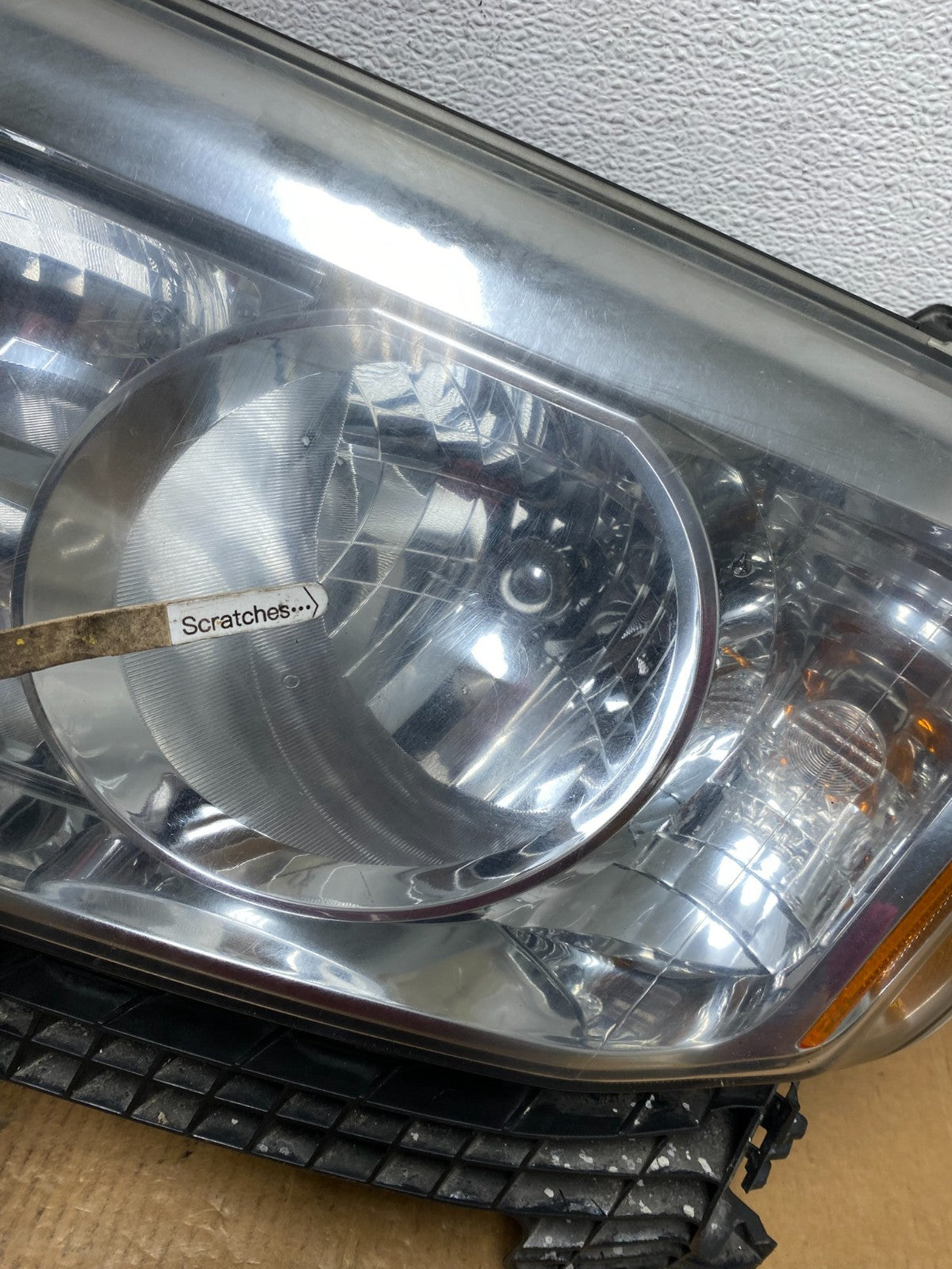 2009 2010 2011 Honda Pilot Left Driver LH Halogen Headlight AE0453 DW3