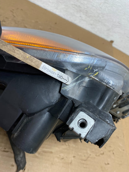 2006 - 2009 Toyota Prius Right Passenger Rh Side Headlight Halogen TYC AD4343 DW5