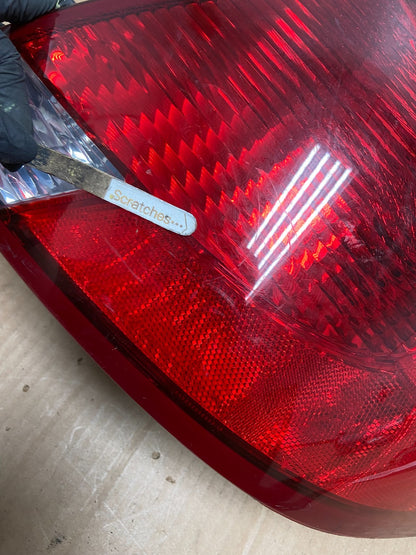 2000 to 2003 Ford Taurus Right Passenger Rh Side Tail Light AI8456 LK3