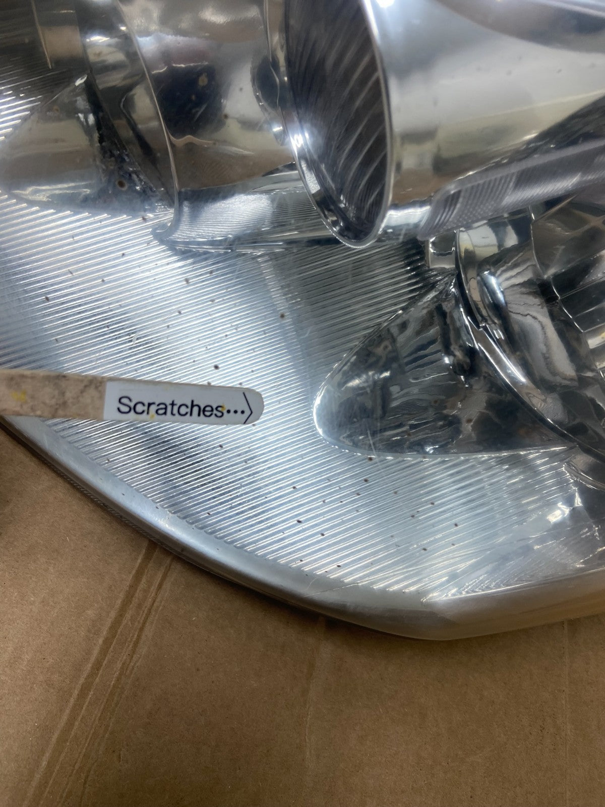 2002 to 2004 Nissan Altima Left+Right Side Set Halogen Headlights OEM AA1318 DW4