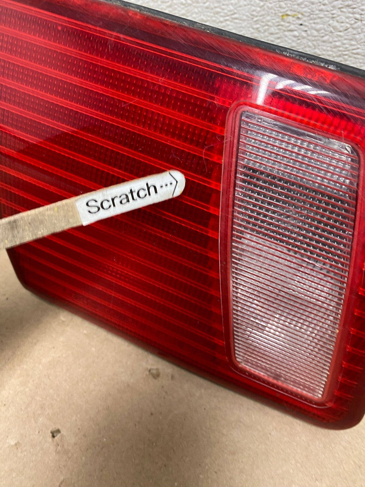 1997 to 2001 Mitsubishi Diamante Left Driver LH Inner Tail Light OEM I1311 DW3