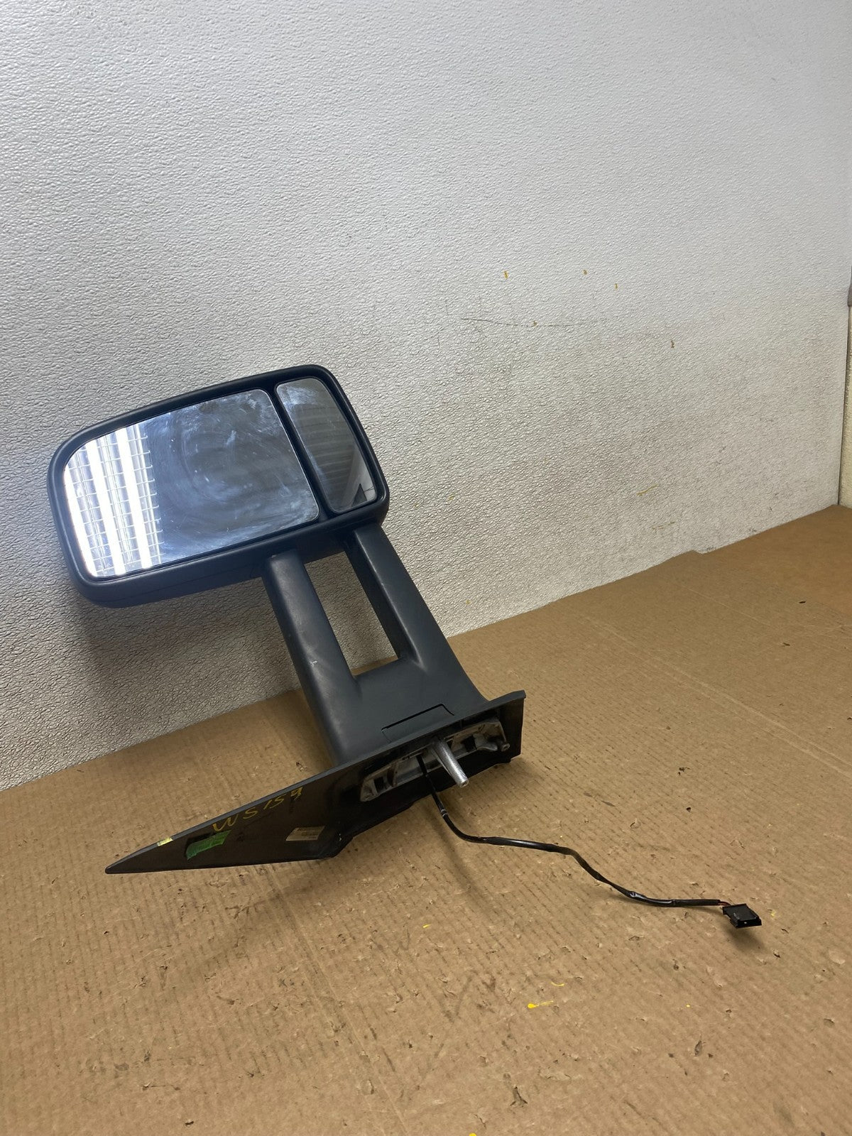 2007 - 2017 Mercedes-Benz Sprinter Right Passenger View Door Mirror W51594