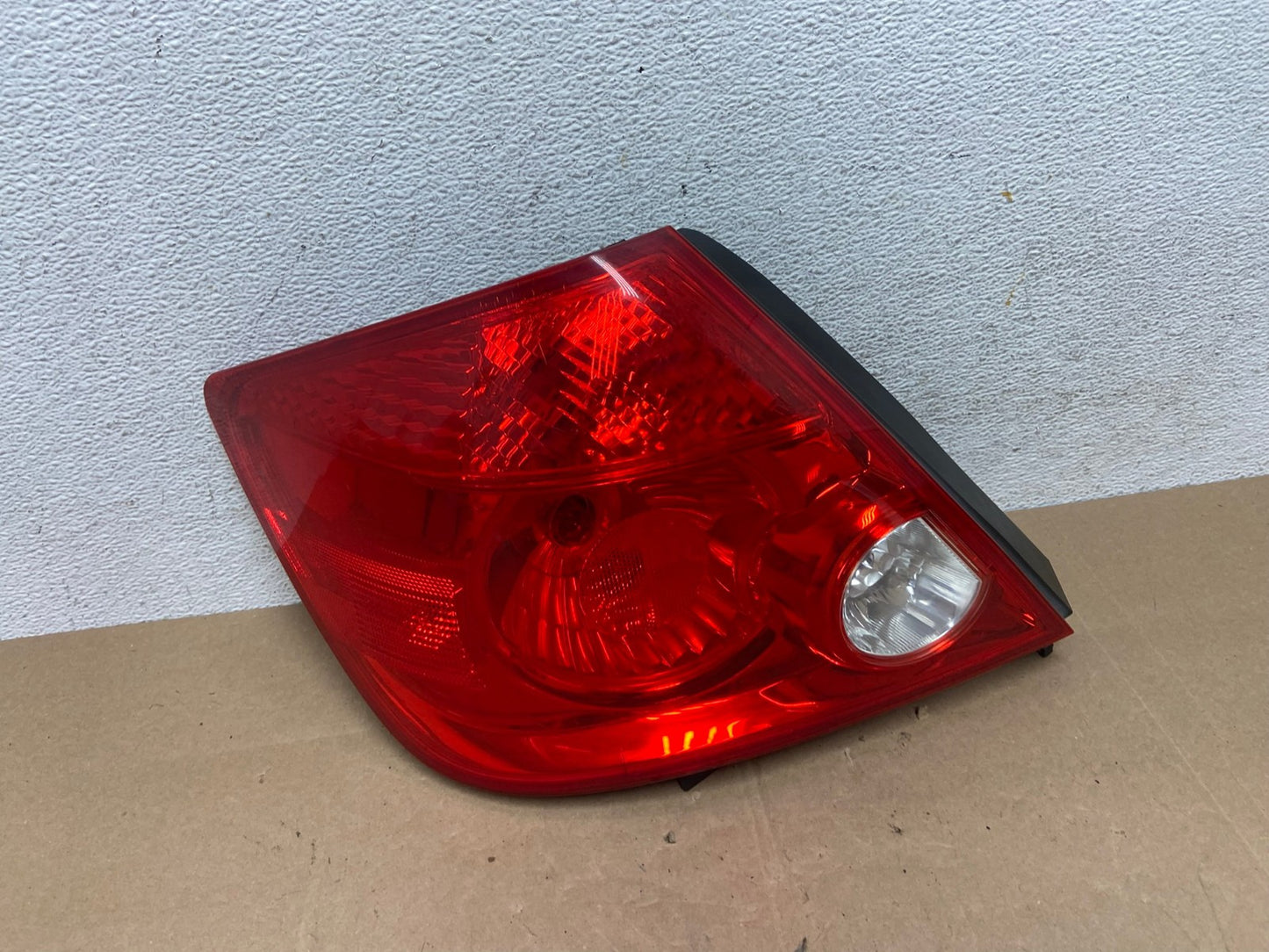 2005 2006 2007 Scion TC Tail Light Left Driver Lh Side AE4983 LK0