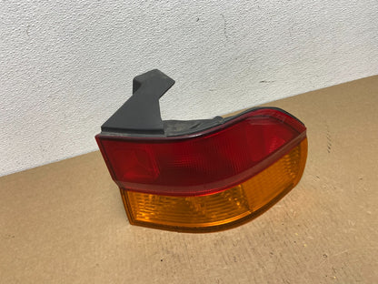 2002 2003 2004 Honda Odyssey Right Passenger Side Tail Light Oem AC1154 DW0