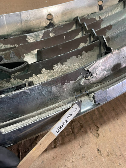 2008 - 2012 Infiniti EX35 Camera Oem Front Upper Grill Grille AB3189 DG9