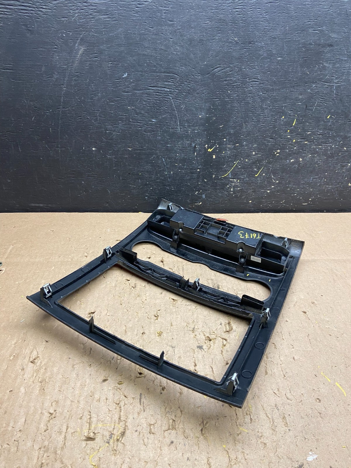 2007-2018 Mercedes Dodge Sprinter Center Console Radio Instrument Panel T6173 DG3