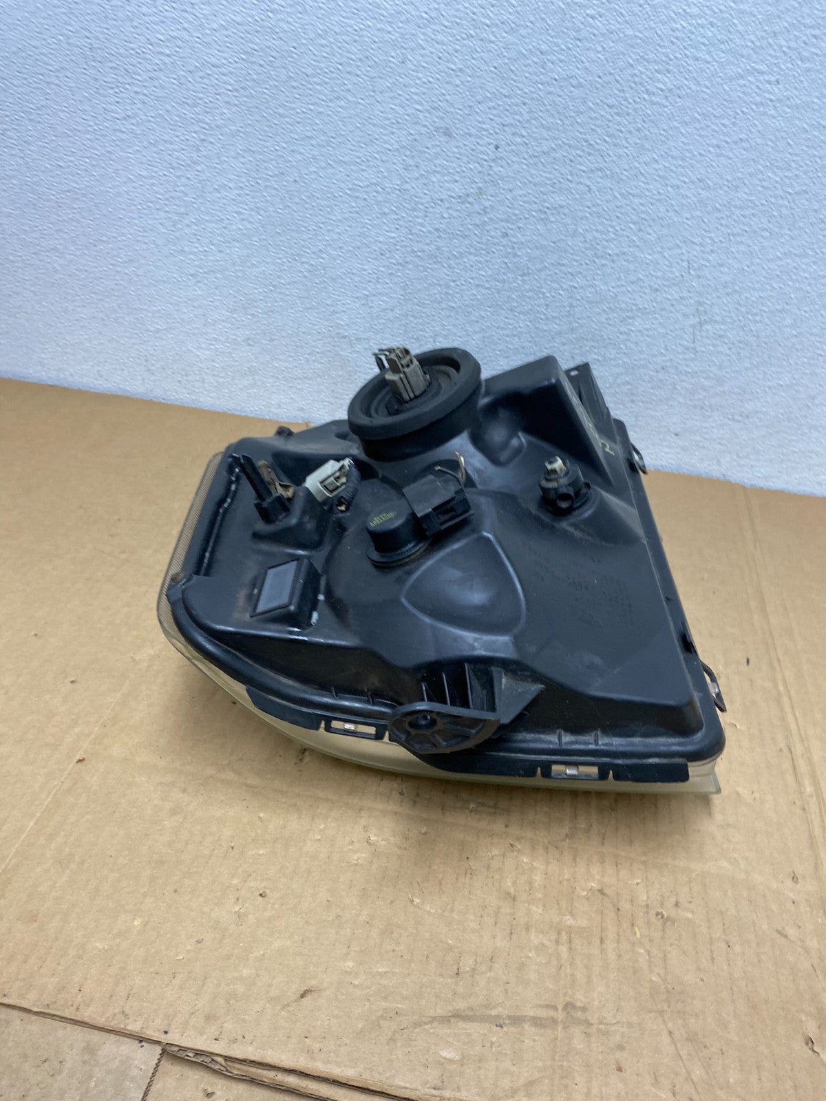 2008-2014 Ford Econoline E150 E250 E350 Right Passenger Headlight AC7602 DW8