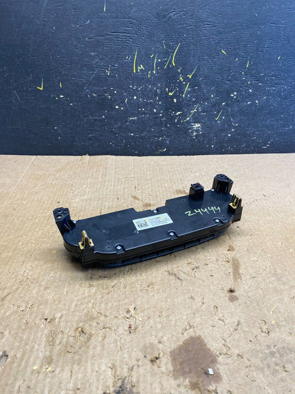 2013 2014 2015 Chevrolet Malibu AM FM Radio Control Panel z4444 DG4
