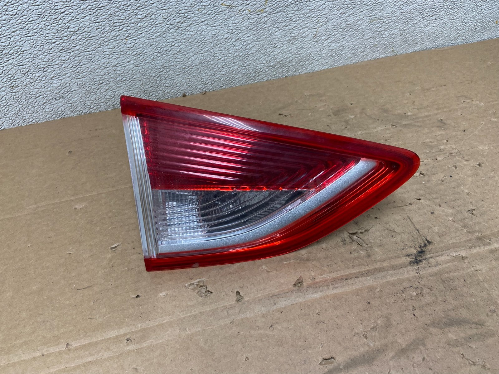 2013 to 2016 Ford Escape Left Driver LH Side Inner Tail Light OEM AB4724 LK0