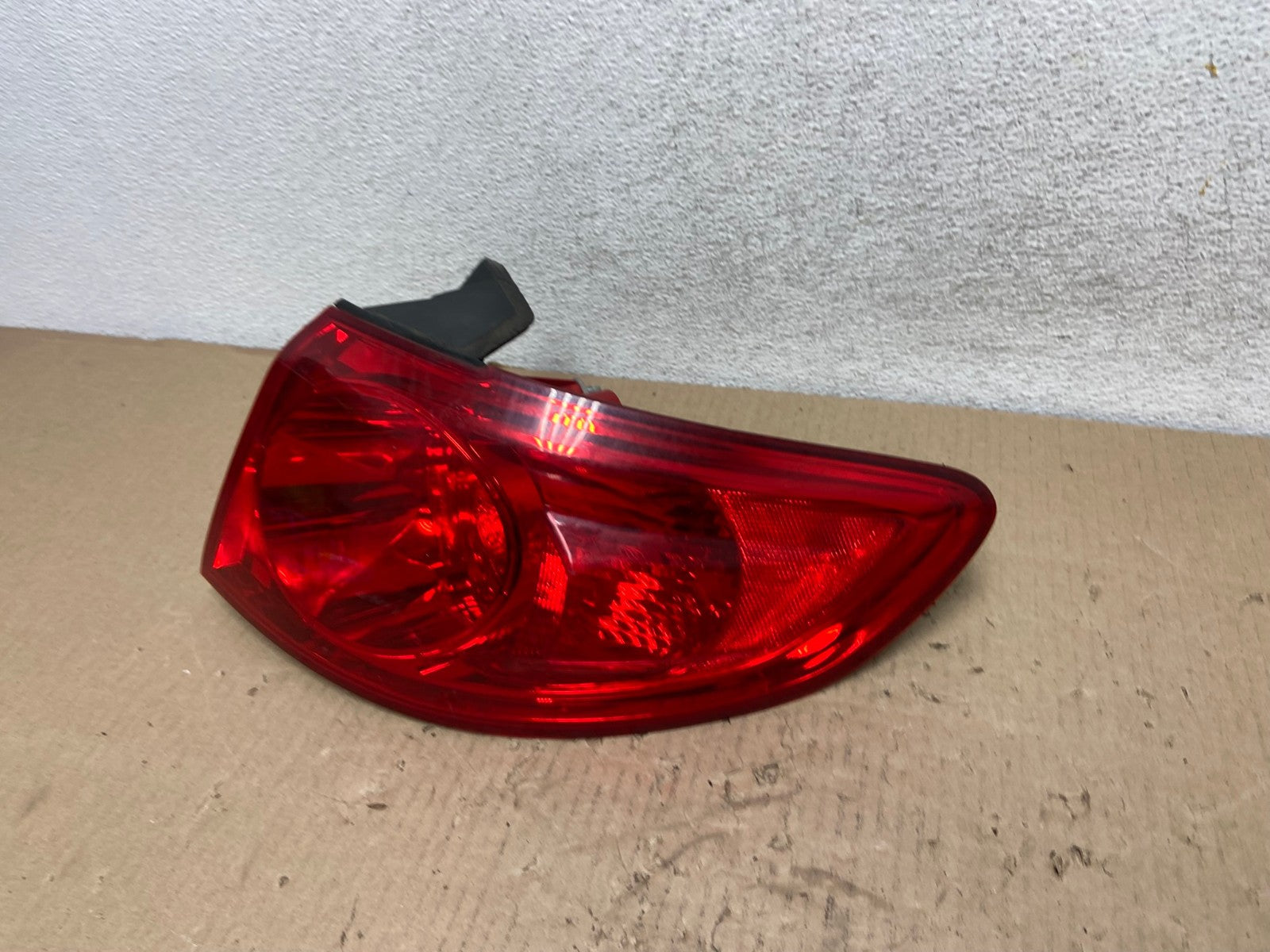 2007 2008 2009 Hyundai Santa Fe Right Passenger Rh Tail Light AG5955 LK1