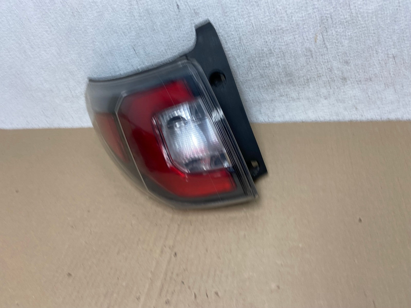 2013 to 2016 GMC Acadia Left Driver LH Side Tail Light AE9461 LK1