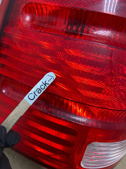 2002 to 2005 Ford Explorer Left Driver Lh Side Tail light AI5486 LK6