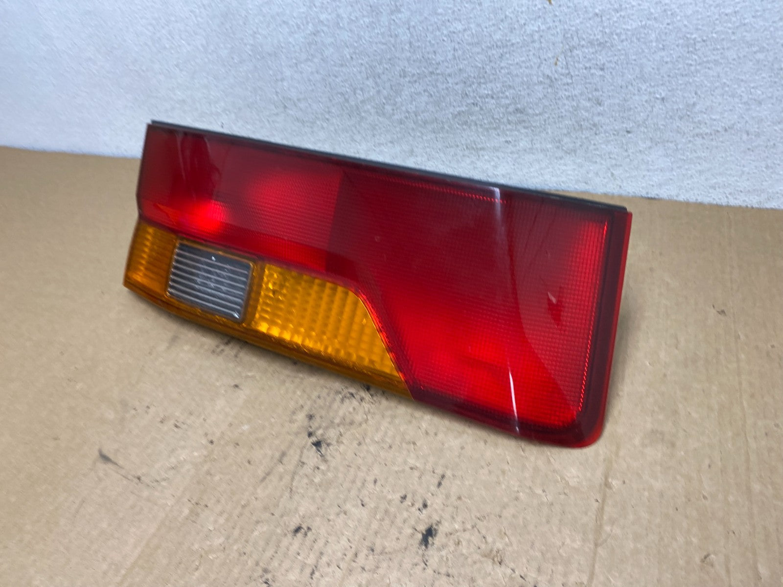 2002 2003 2004 Honda Odyssey Left Driver LH Side Tail Light Inner AG2186 DW1