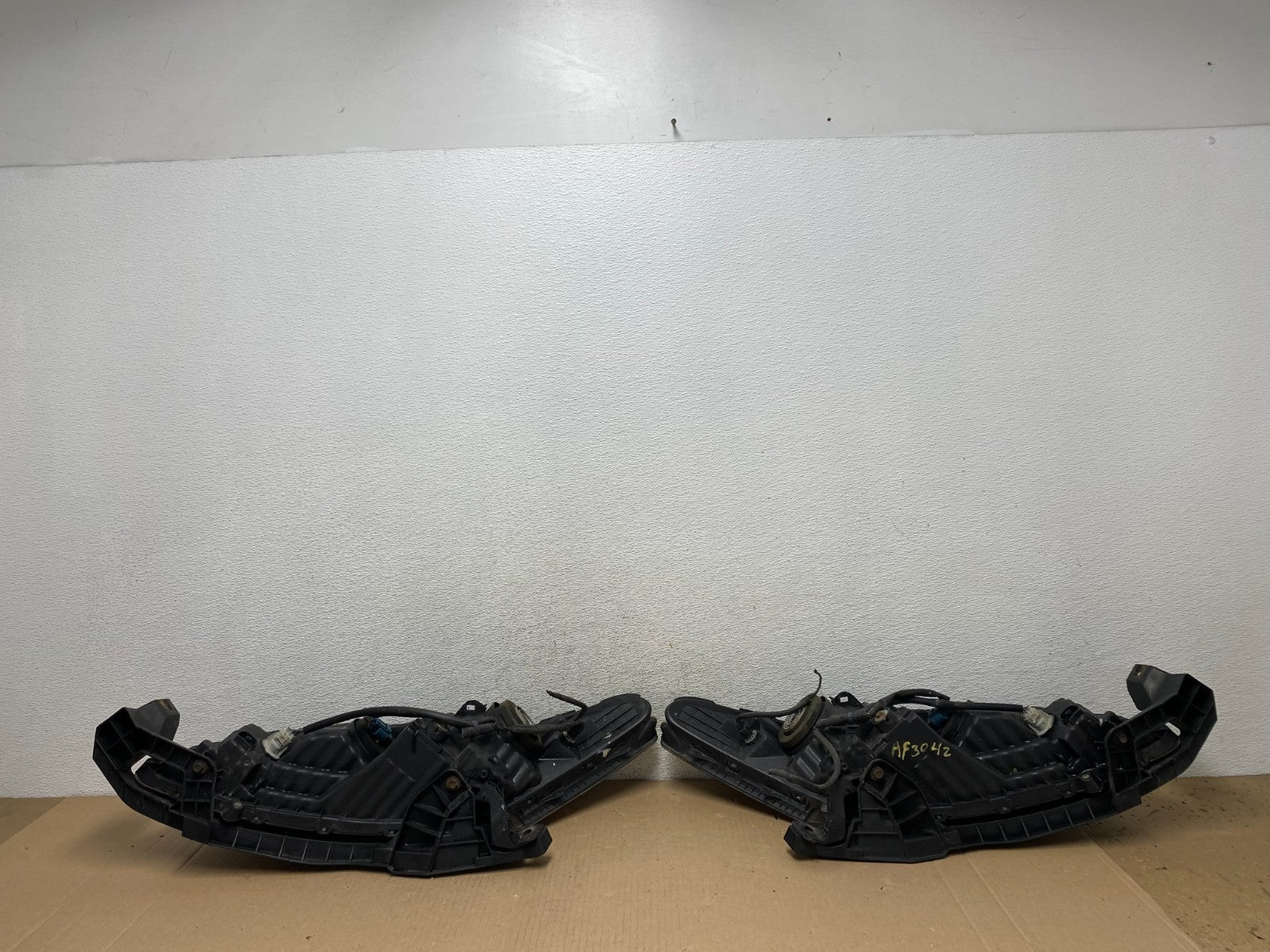 2008 to 2012 Honda Accord Coupe Left+Right Side Headlights AF3042 DW8