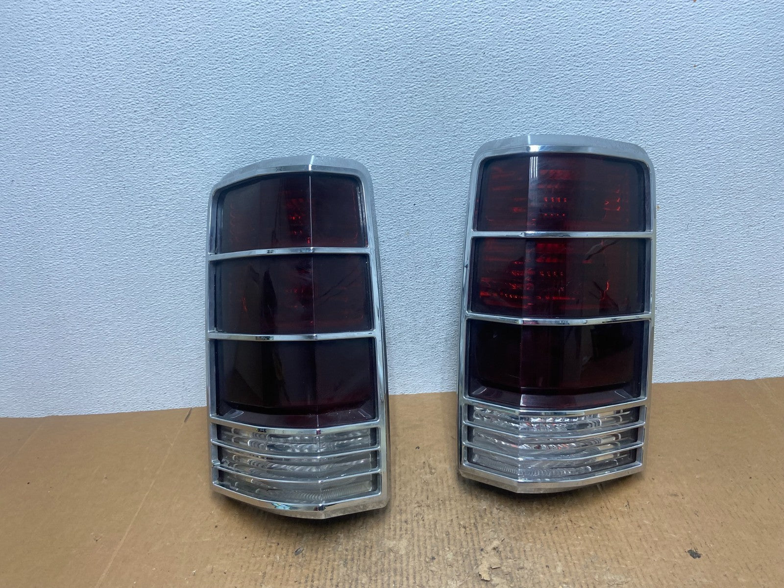 2007 - 2011 Dodge Nitro Left+Right Side Tail Lights AE2797 DW0