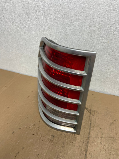 2002 to 2005 Mercury Mountaineer Left Driver Lh Side Tail Light AC7195 LK1