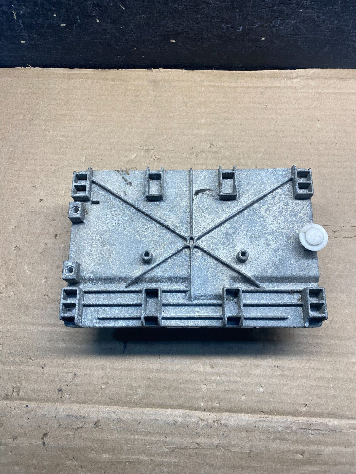 2008 Jeep Grand Cherokee Commander 3.7L Engine Computer ECU p05187318af AF4015 D1
