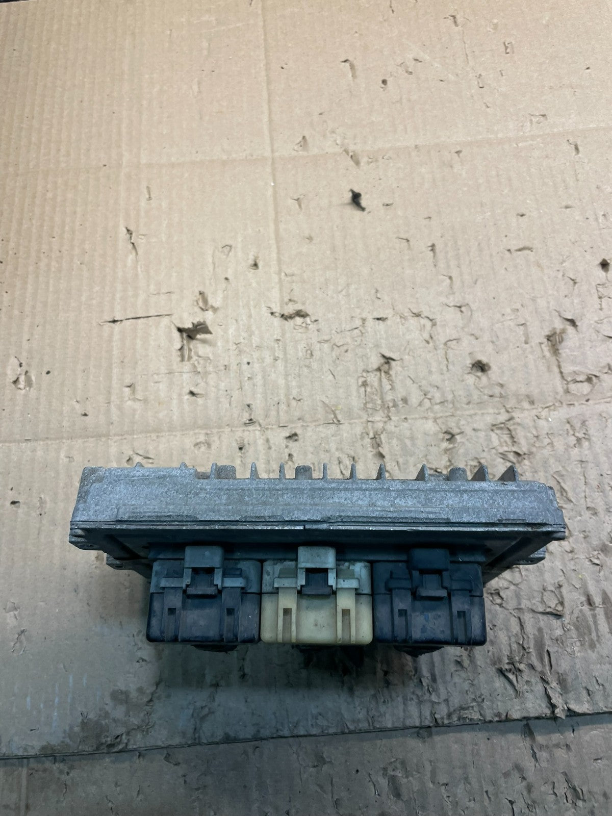 2002 Dodge Dakota 3.9L  Engine Computer Module ECM ECU Unit OEM x8706 DG1