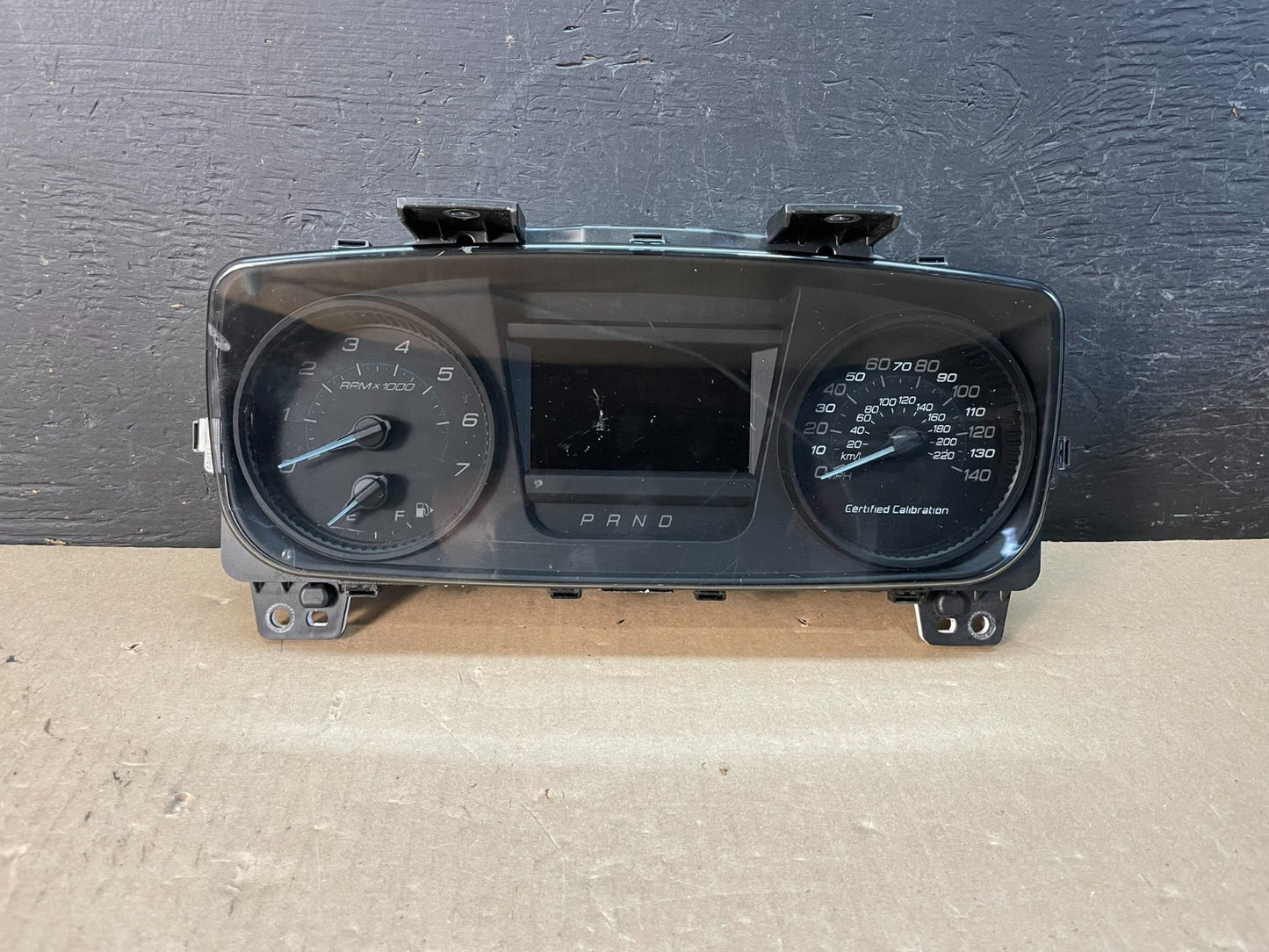 2013 Ford Taurus Speedometer Cluster Gauges DG1T-10849-GK AE3356 DG0