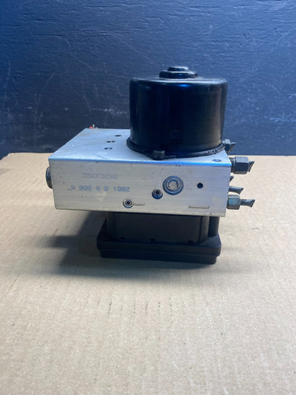 2002 to 2005 Mercedes W203 W230 CLK500 C240 ABS Anti-Lock Brake AC89865