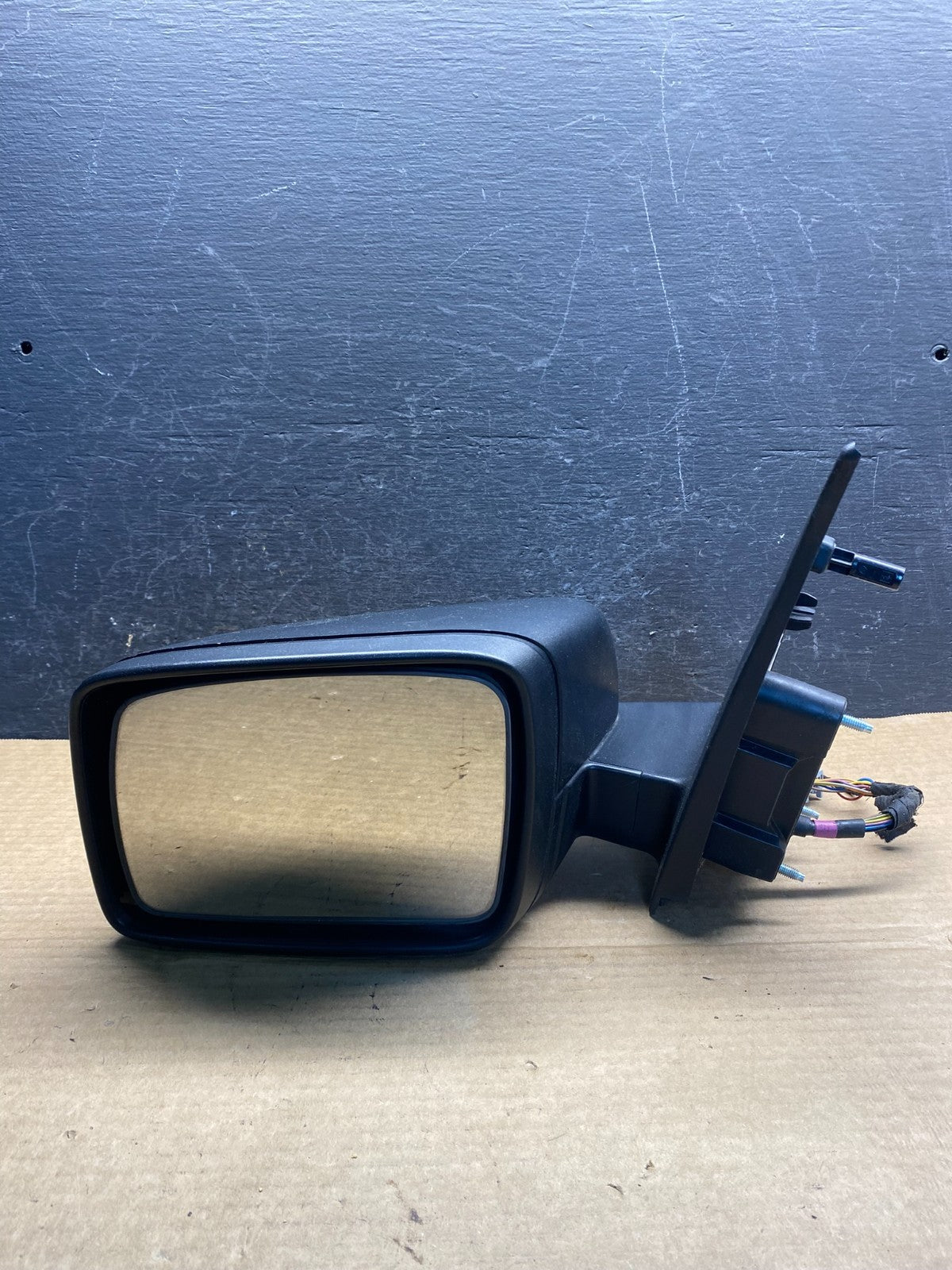 2008 to 2010 Land Rover LR2 Left Lh Side Door Power Mirror AF7777 DG9
