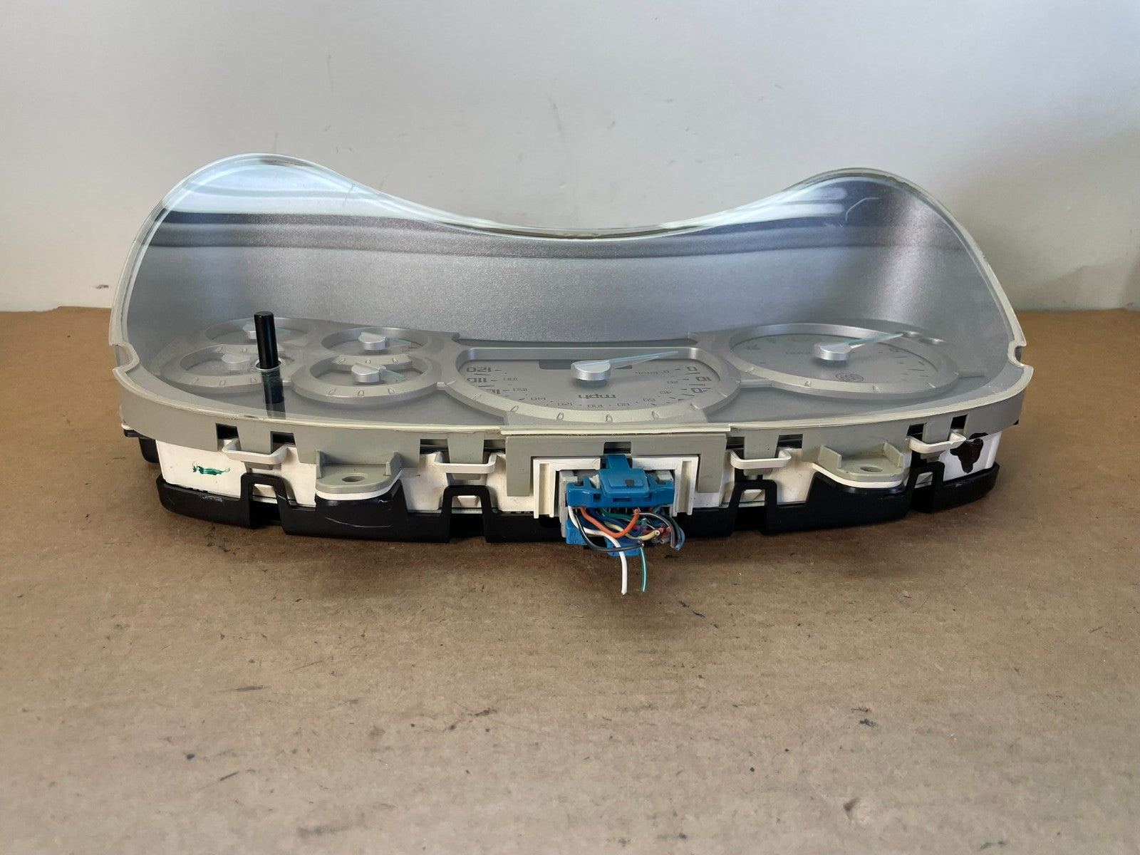 2004 Buick Rainier Speedometer Gauges Cluster AG0747 DG5